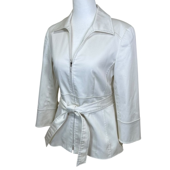 Lafayette 148 - Women’s Belted Blazer Jacket, 3/4 Sleeve, Zip-Up - White, Size 2 - Picture 4 of 17